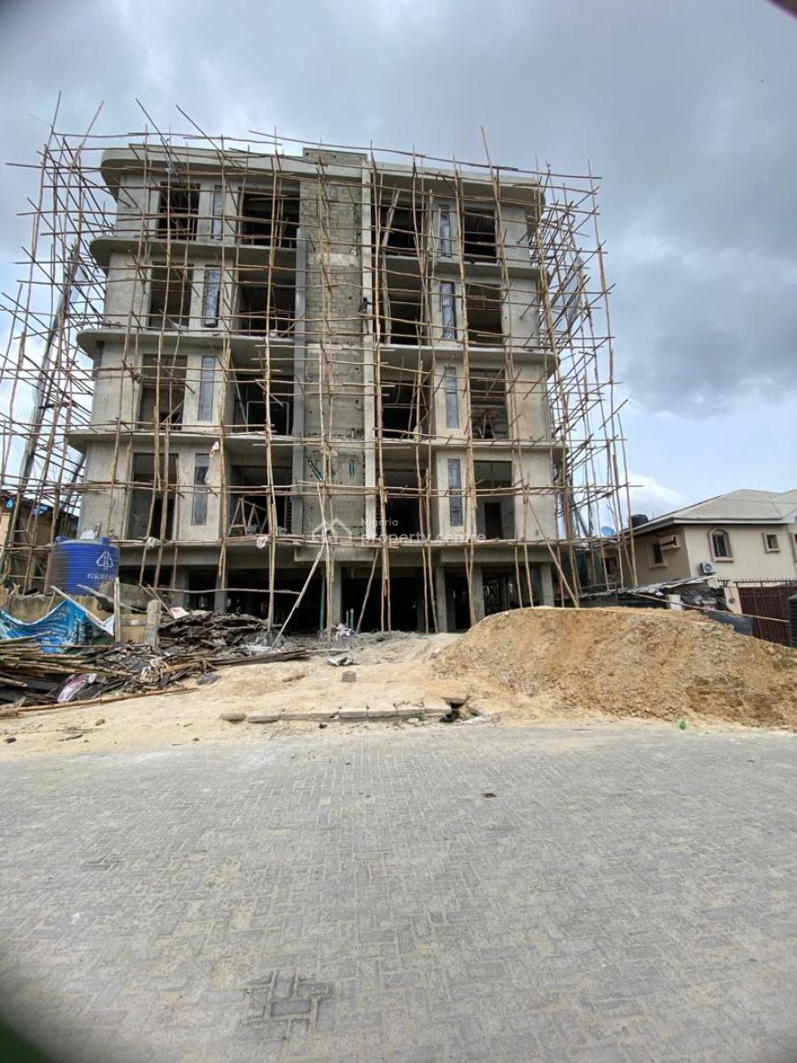 Luxury Units Each 2 Apartment  with a Cozy Environment, Lekki Phase 1, Lekki, Lagos, House for Sale