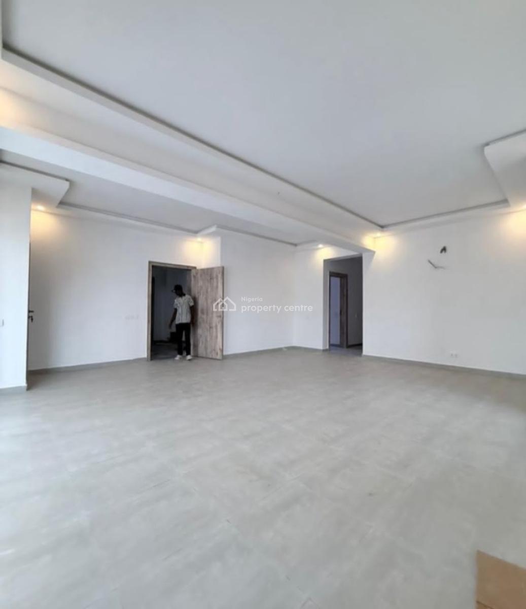 3 Bedroom Apartment with Bq, Balcony in a Secured Estate, Lekki Phase 1, Lekki, Lagos, Flat / Apartment for Rent