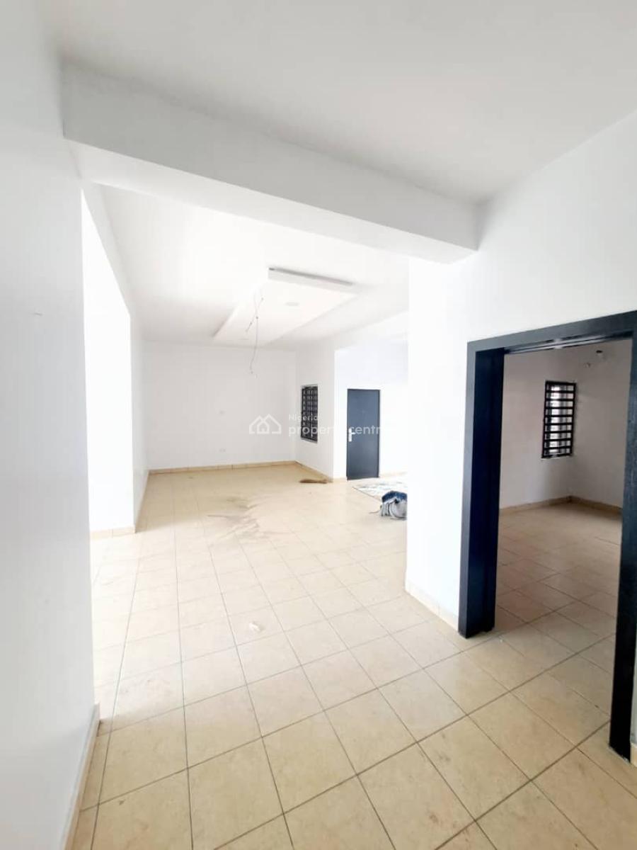 Well Built 3 Bedroom Apartment in a Serene Environment, Ologolo, Lekki, Lagos, Flat / Apartment for Rent