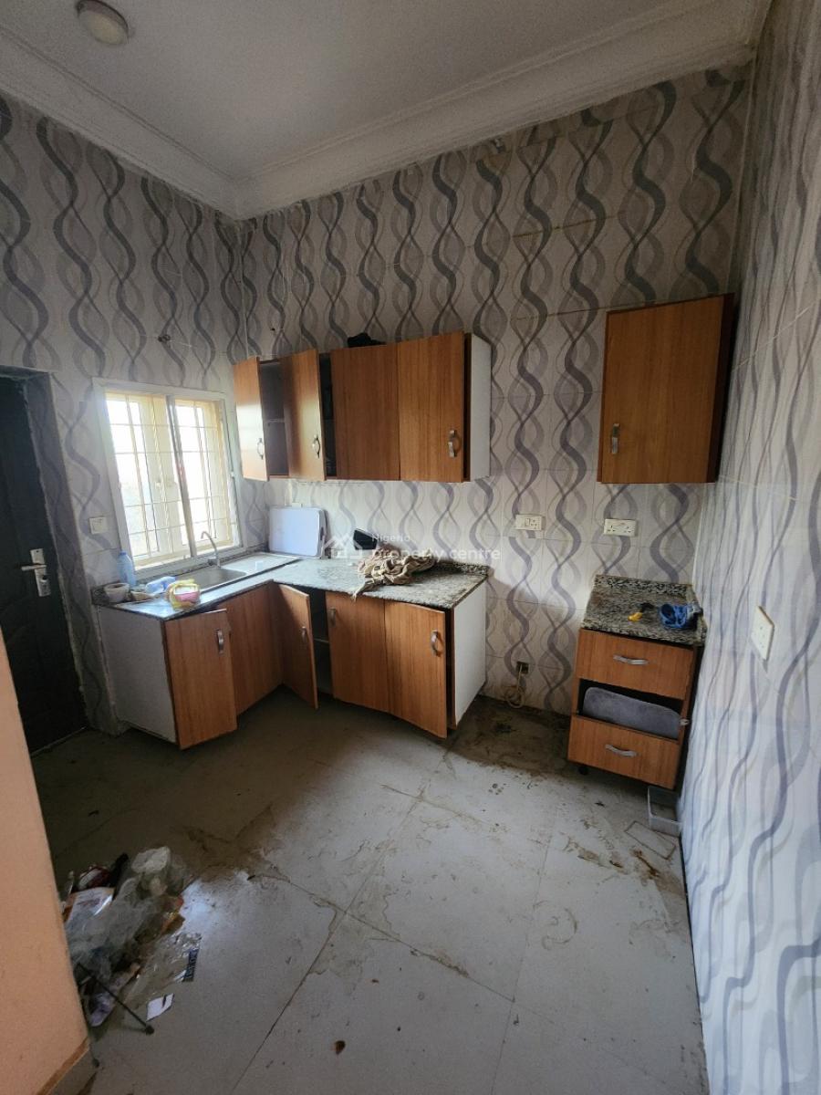Luxury Two Bedroom Block of Flat, News Engineering, Dawaki, Gwarinpa, Abuja, Flat / Apartment for Rent