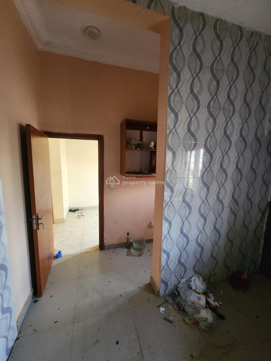 Luxury Two Bedroom Block of Flat, News Engineering, Dawaki, Gwarinpa, Abuja, Flat / Apartment for Rent