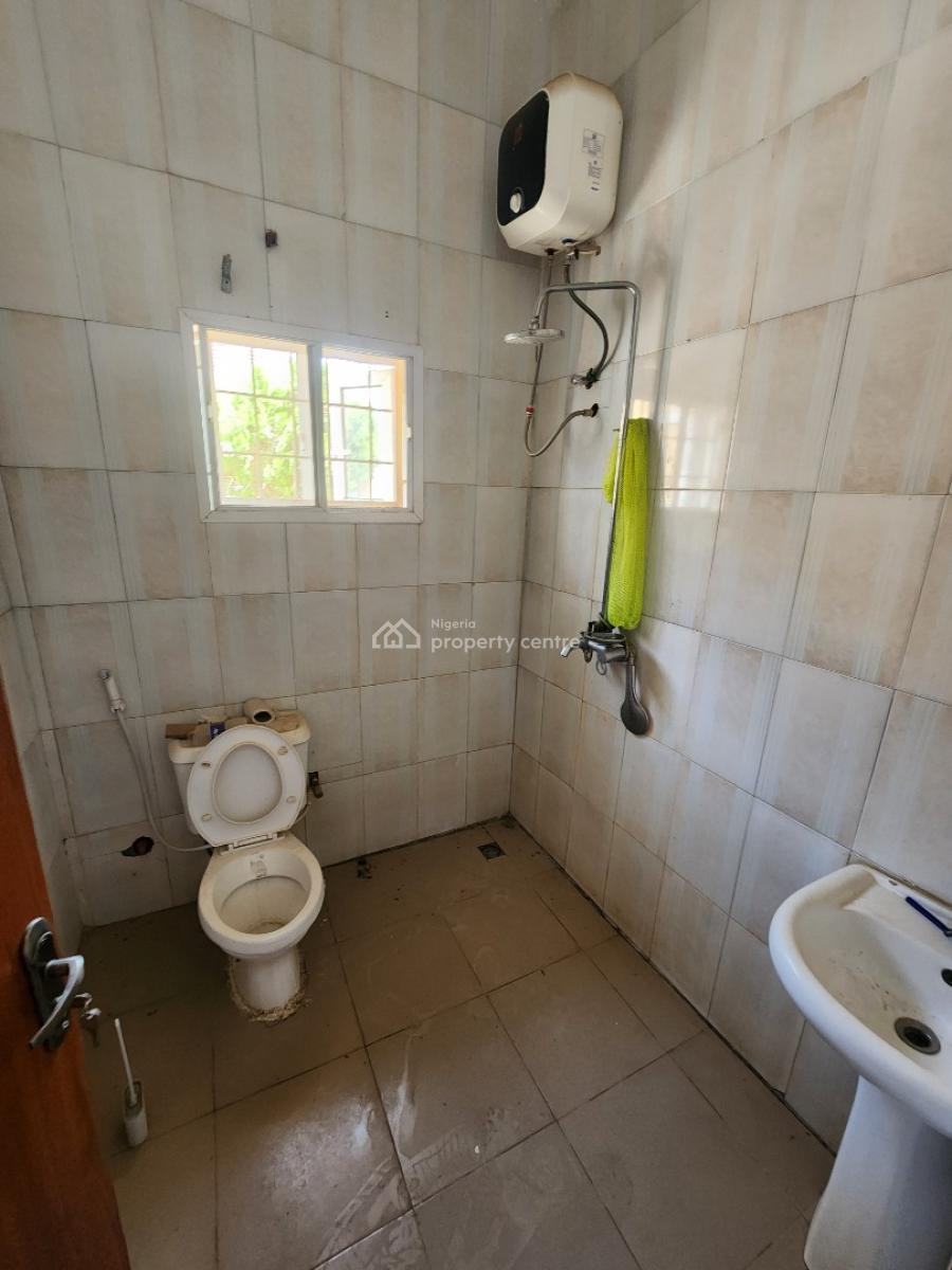 Luxury Two Bedroom Block of Flat, News Engineering, Dawaki, Gwarinpa, Abuja, Flat / Apartment for Rent