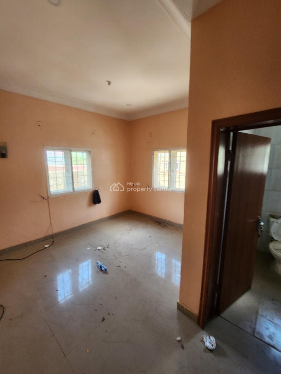 Luxury Two Bedroom Block of Flat, News Engineering, Dawaki, Gwarinpa, Abuja, Flat / Apartment for Rent