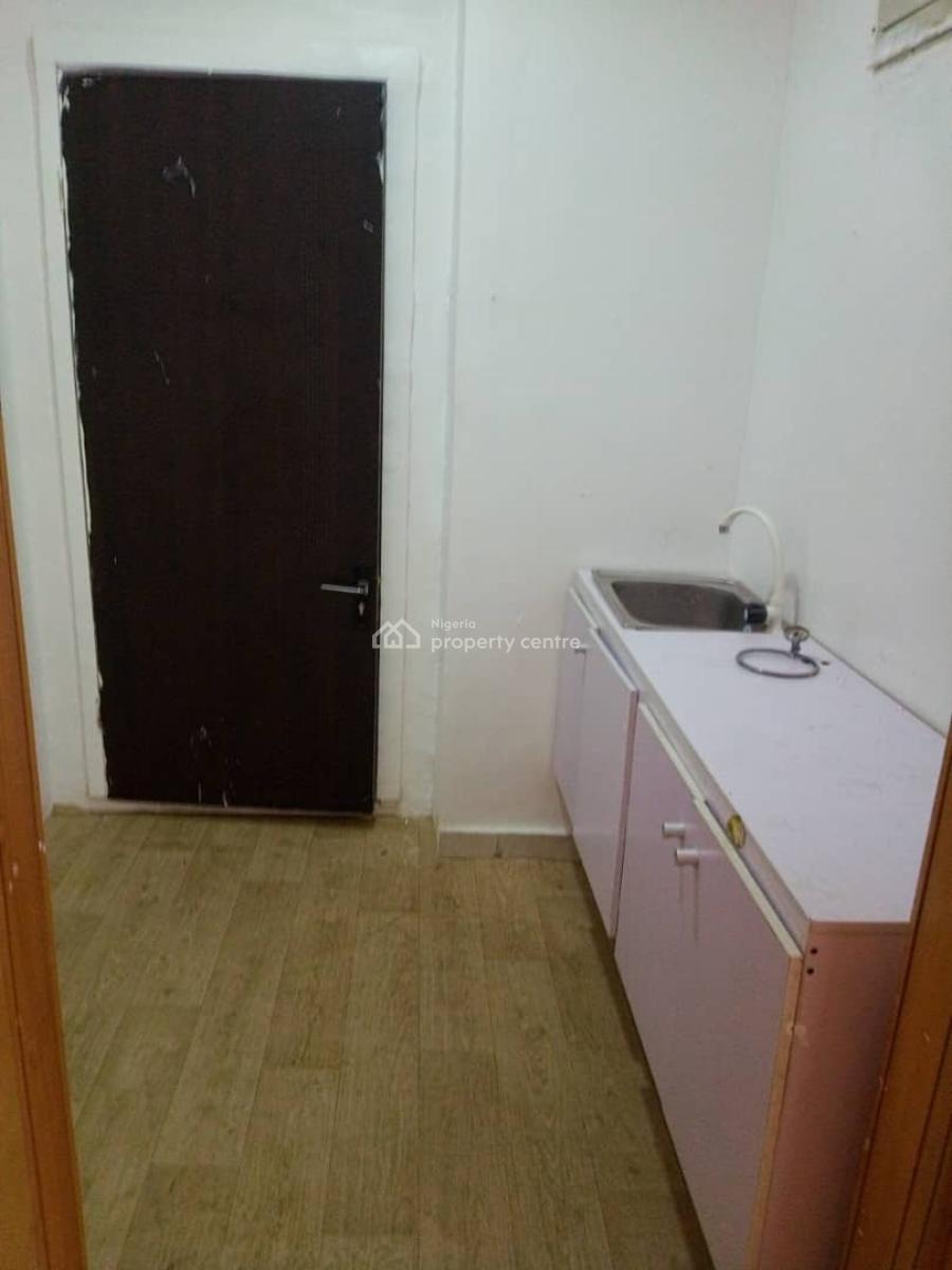 a Spacious Room Room Self Contained, Chevron Drive, Bera Estate, Lekki, Lagos, Self Contain (single Rooms) for Rent