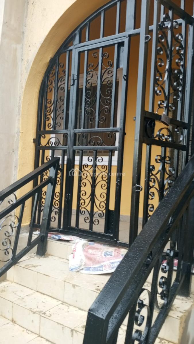 Spacious 3 Bedroom Flat, Alagbole Cele Bustop, Aduba Estate, Ojodu, Lagos, Flat / Apartment for Rent