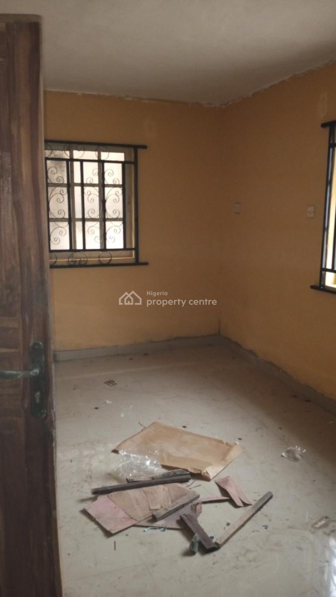 Spacious 3 Bedroom Flat, Alagbole Cele Bustop, Aduba Estate, Ojodu, Lagos, Flat / Apartment for Rent