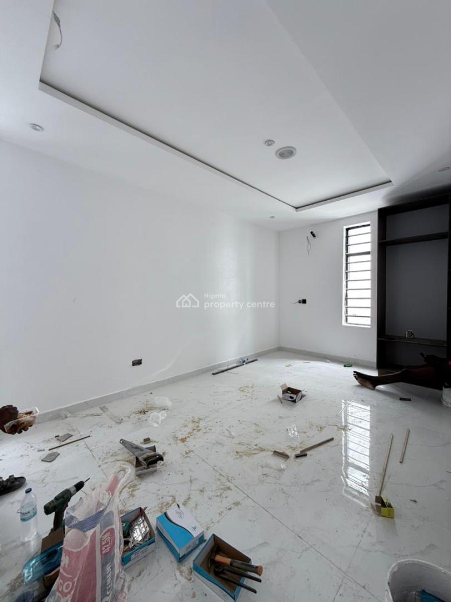 2bedroom Flat in a Secured Estate, Chevron, Lekki, Lagos, Flat / Apartment for Rent