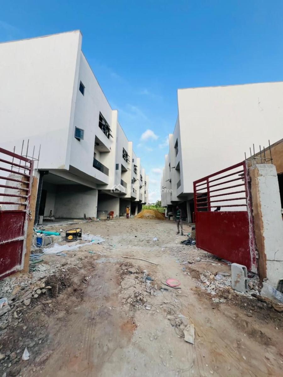 Luxuriously Built 4 Bedrooms Terraced Duplex Plus Bq, Surulere, Lagos, Terraced Duplex for Sale