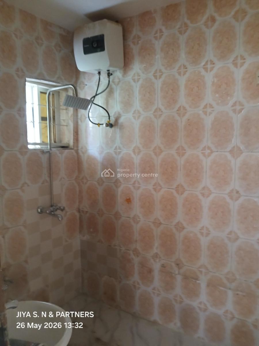 3 Bedroom Semi-detached Bungalow Alone in The Compound, Sunnyvale Estate, Galadimawa, Abuja, Semi-detached Bungalow for Rent