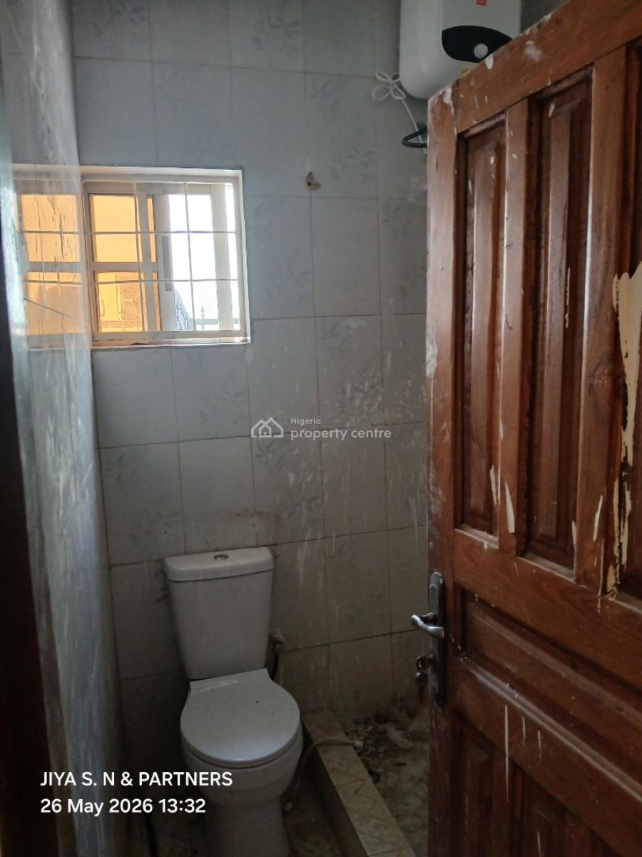 3 Bedroom Semi-detached Bungalow Alone in The Compound, Sunnyvale Estate, Galadimawa, Abuja, Semi-detached Bungalow for Rent