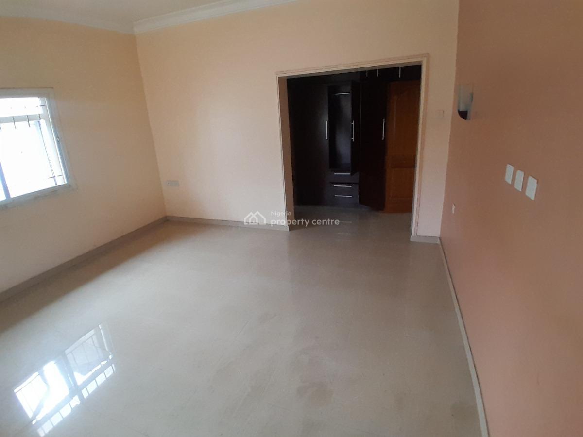 4 Bedroom Semi Detached House, Scheme Ii, Off Ogombo Road, Lekki Phase 2, Lekki, Lagos, Detached Duplex for Sale