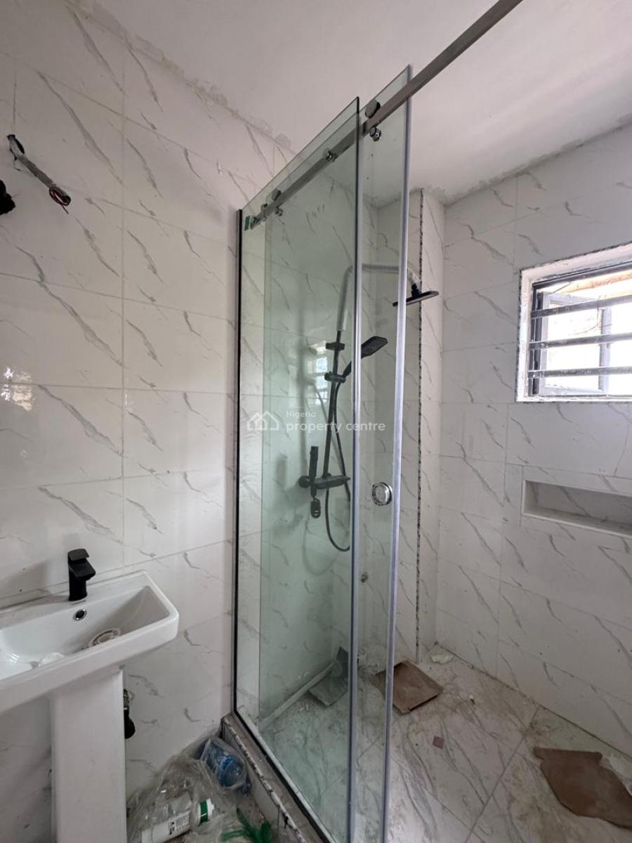 Beautiful Super Spacious 2 Bedroom Apartment, Surulere, Lagos, Flat / Apartment for Sale