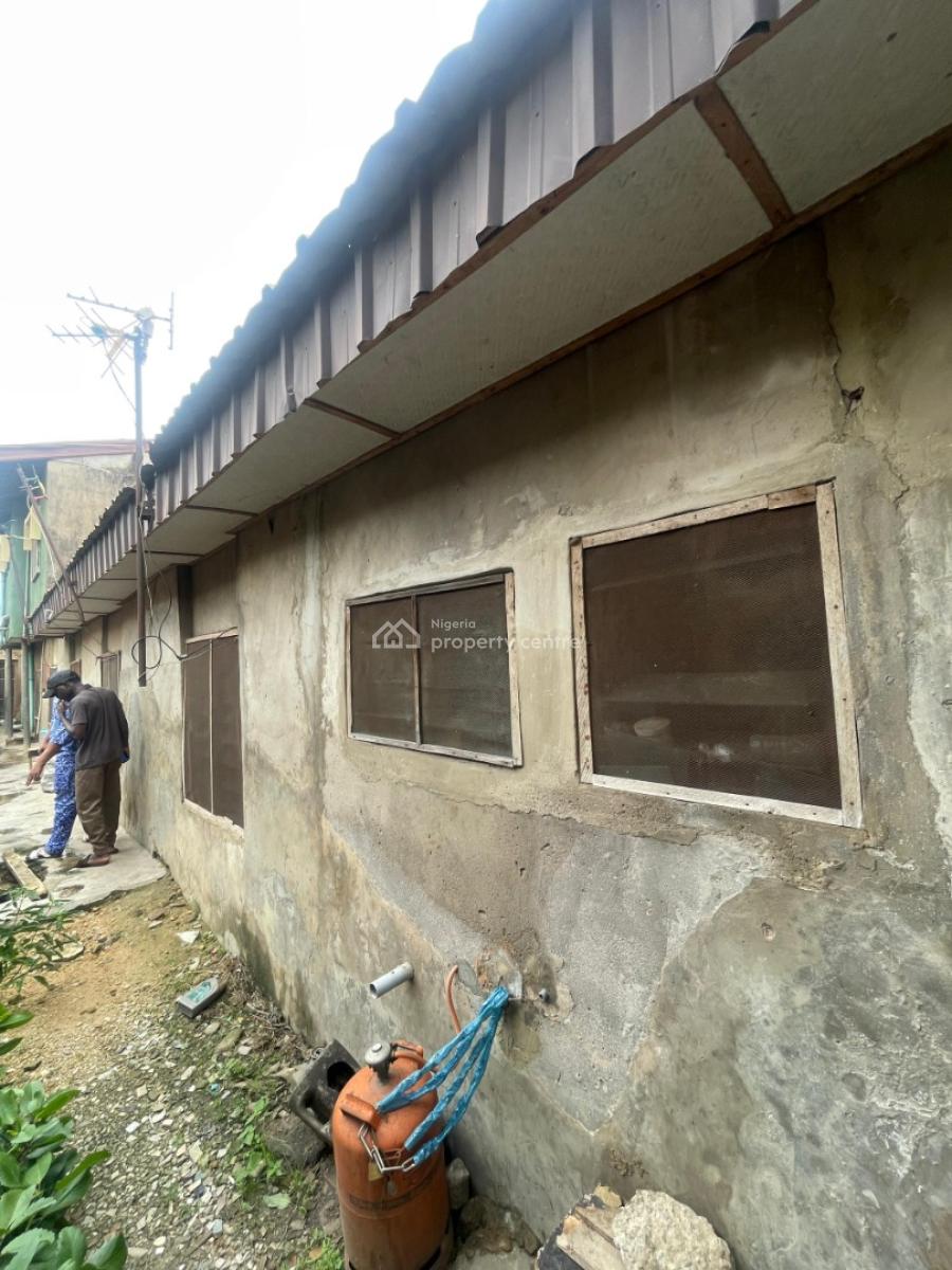 Block of Flat with Bungalow Behind, Ogudu, Ogudu, Lagos, Block of Flats for Sale