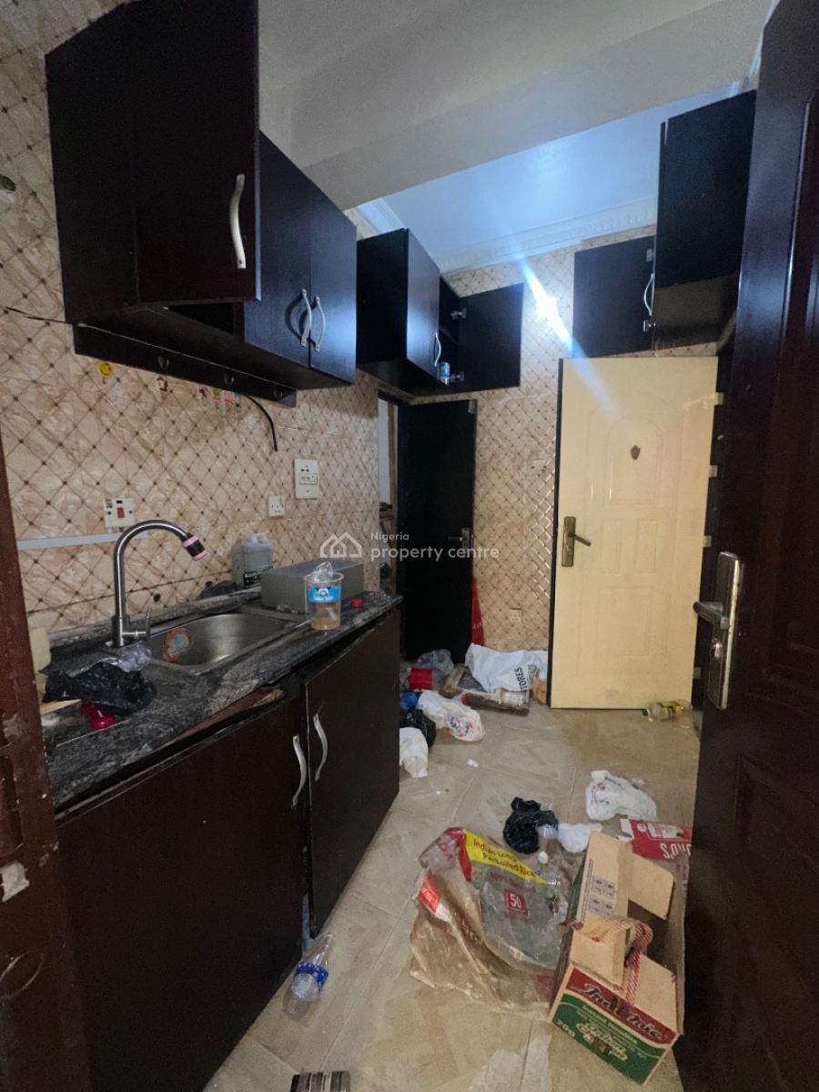 Specious and Newly Renovated Mini Flat, Off New Road Alpha Beach Igbo Efon Lekki, Lekki, Lagos, Mini Flat (room and Parlour) for Rent