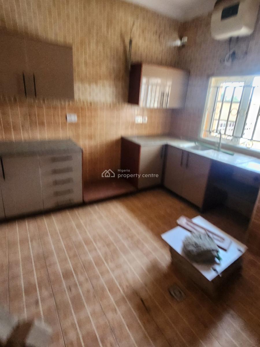 Clean 4 Bedroom Terraced Duplex with Bq, Wuye Main, Wuye, Abuja, Terraced Duplex for Rent
