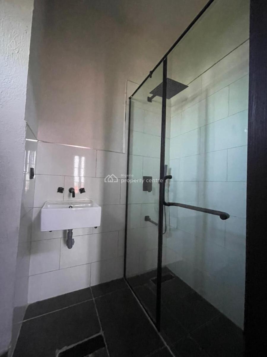Luxury 2-bedroom Flat with Excellent Facility, Freedom Way, Lekki Phase 1, Lekki, Lagos, Flat / Apartment for Sale