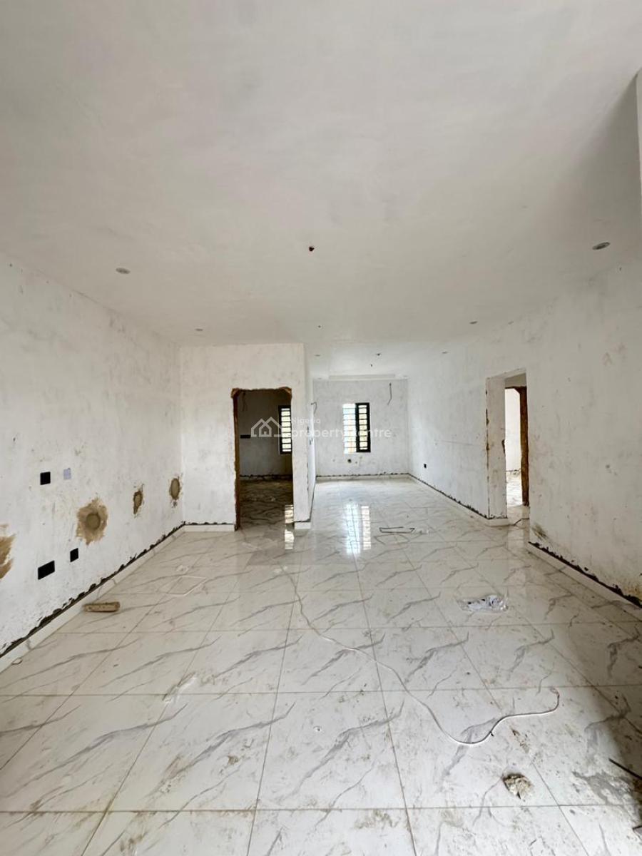 Spacious 3 Bedroom Apartment in a Calm Neighborhood, Surulere, Lagos, Flat / Apartment for Sale
