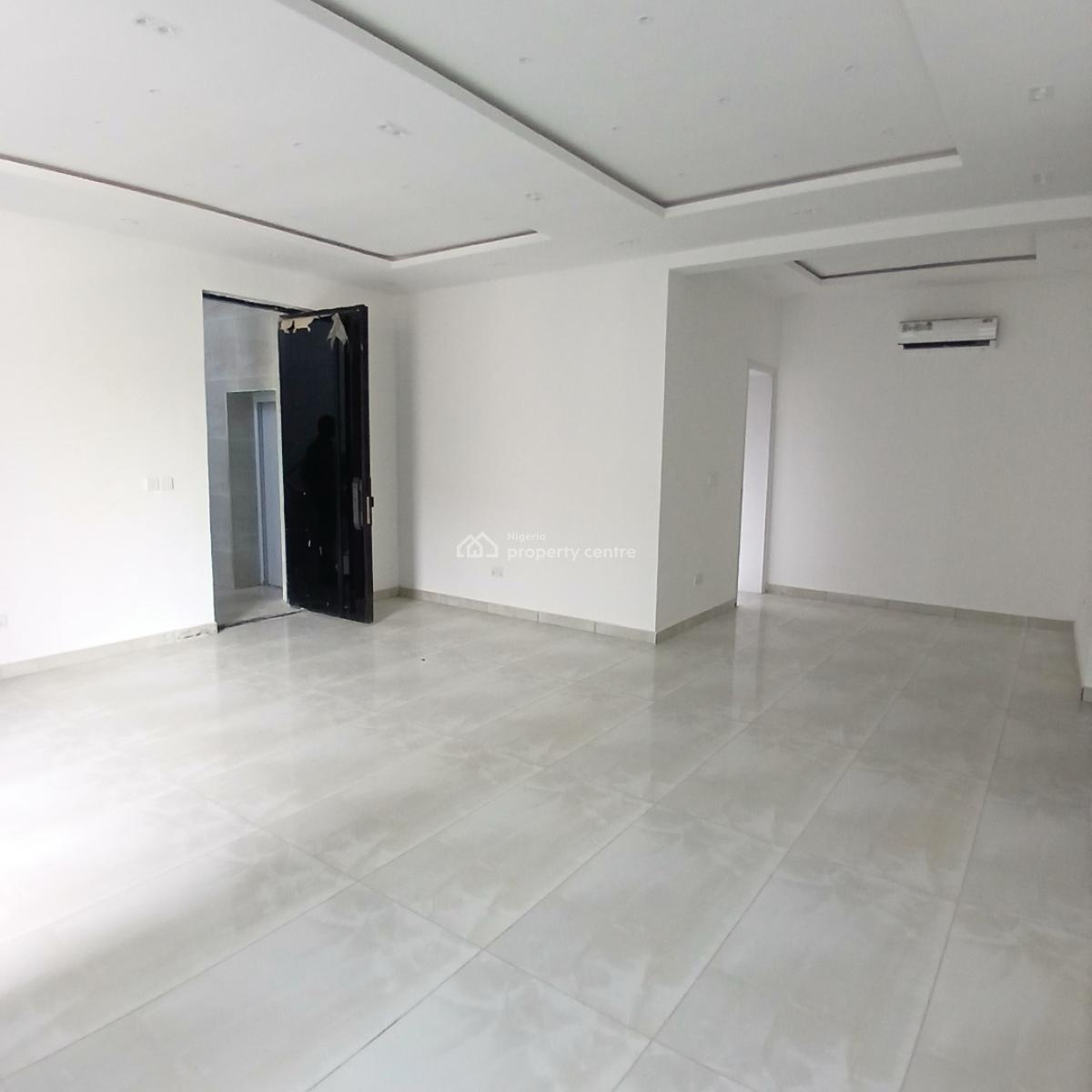 3 Bedroom Luxury Apartment with Bq, Lekki Phase 1, Lekki, Lagos, Flat / Apartment for Sale