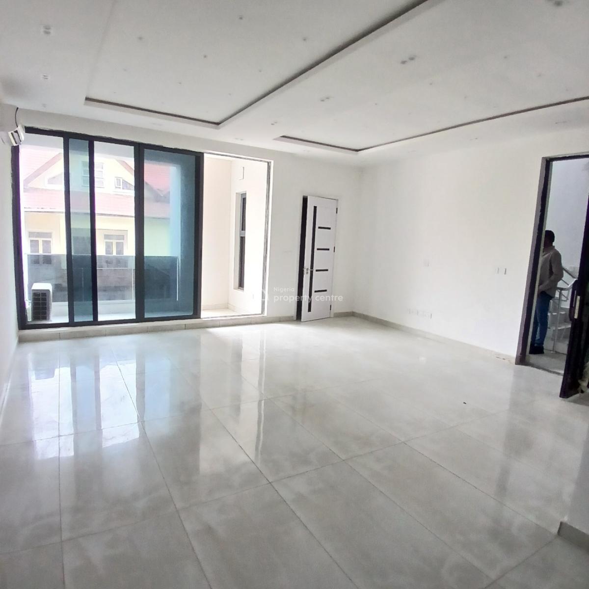 3 Bedroom Luxury Apartment with Bq, Lekki Phase 1, Lekki, Lagos, Flat / Apartment for Sale