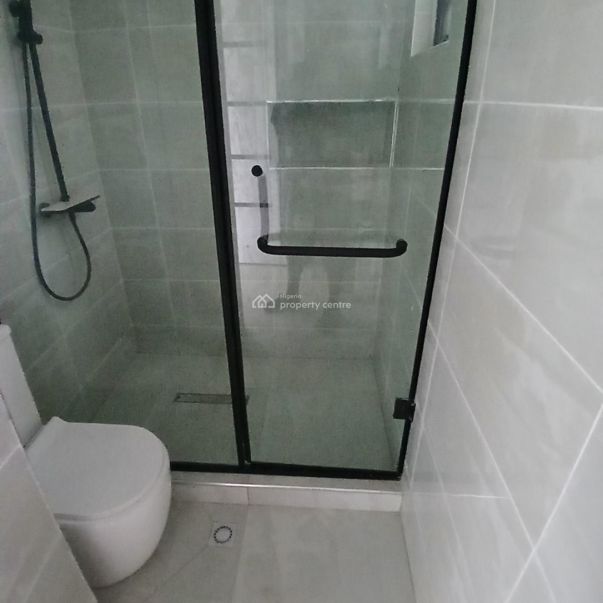 3 Bedroom Luxury Apartment with Bq, Lekki Phase 1, Lekki, Lagos, Flat / Apartment for Sale