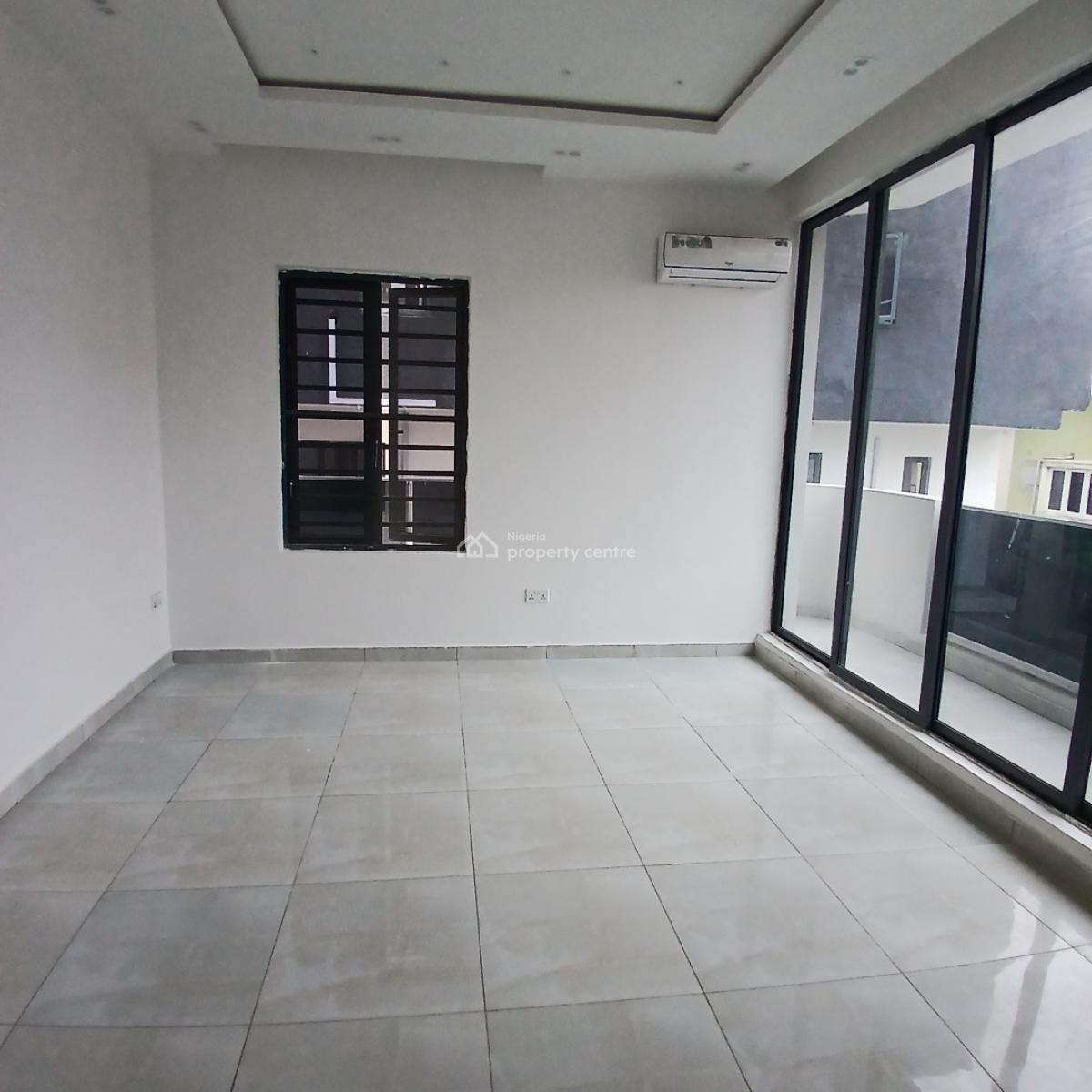 3 Bedroom Luxury Apartment with Bq, Lekki Phase 1, Lekki, Lagos, Flat / Apartment for Sale