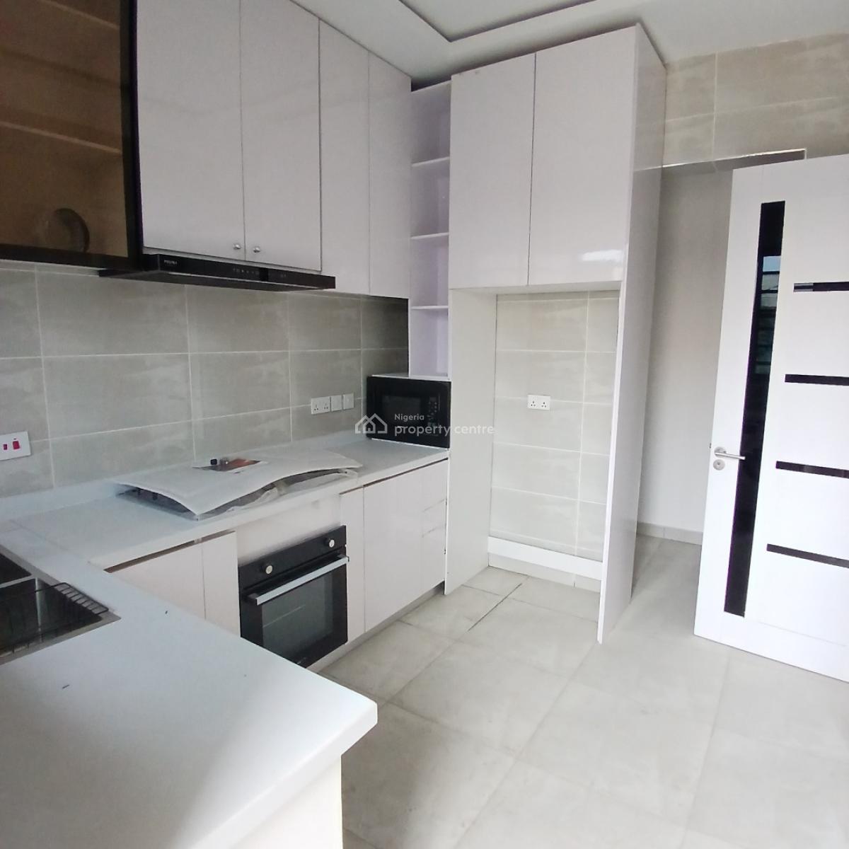 Newly Built 3 Bedroom Apartment with Bq, Lekki Phase 1, Lekki, Lagos, Flat / Apartment for Rent
