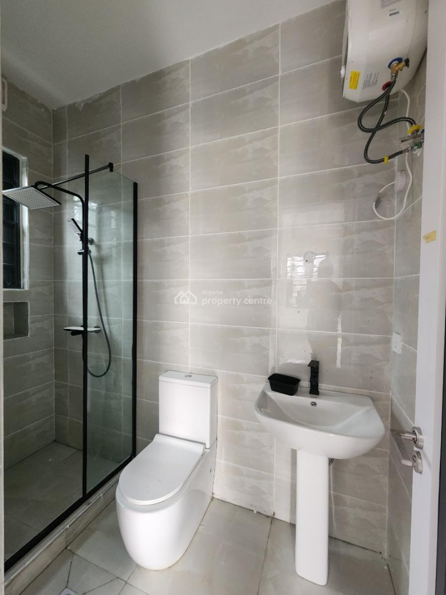Luxury 3 Bedroom Apartment + Bq, Elevator, Lekki Phase 1, Lekki, Lagos, Flat / Apartment for Rent