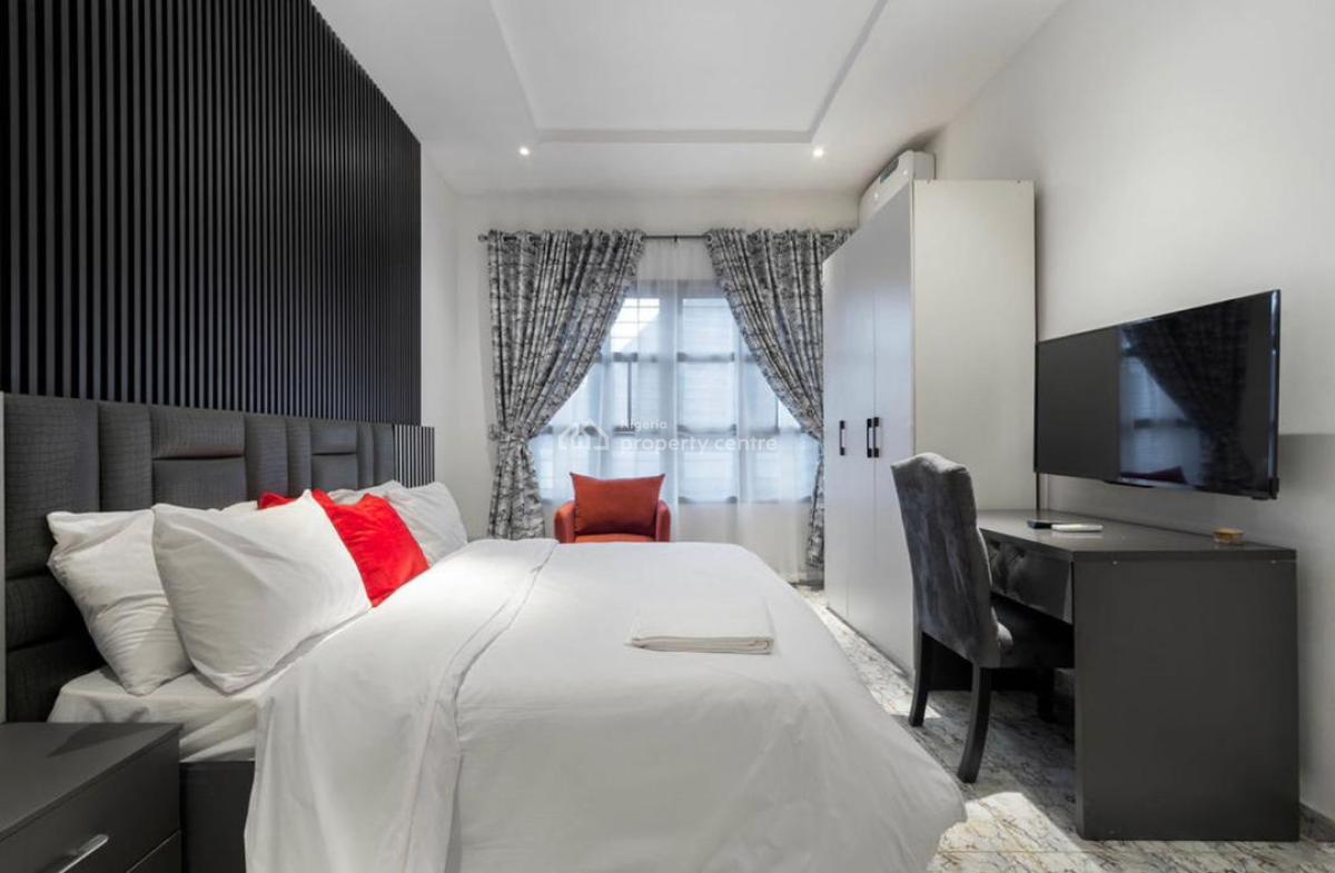 Luxury 2 Bedroom Fully Furnished with Inverters, Lekki Phase 1, Lekki, Lagos, Flat / Apartment for Rent