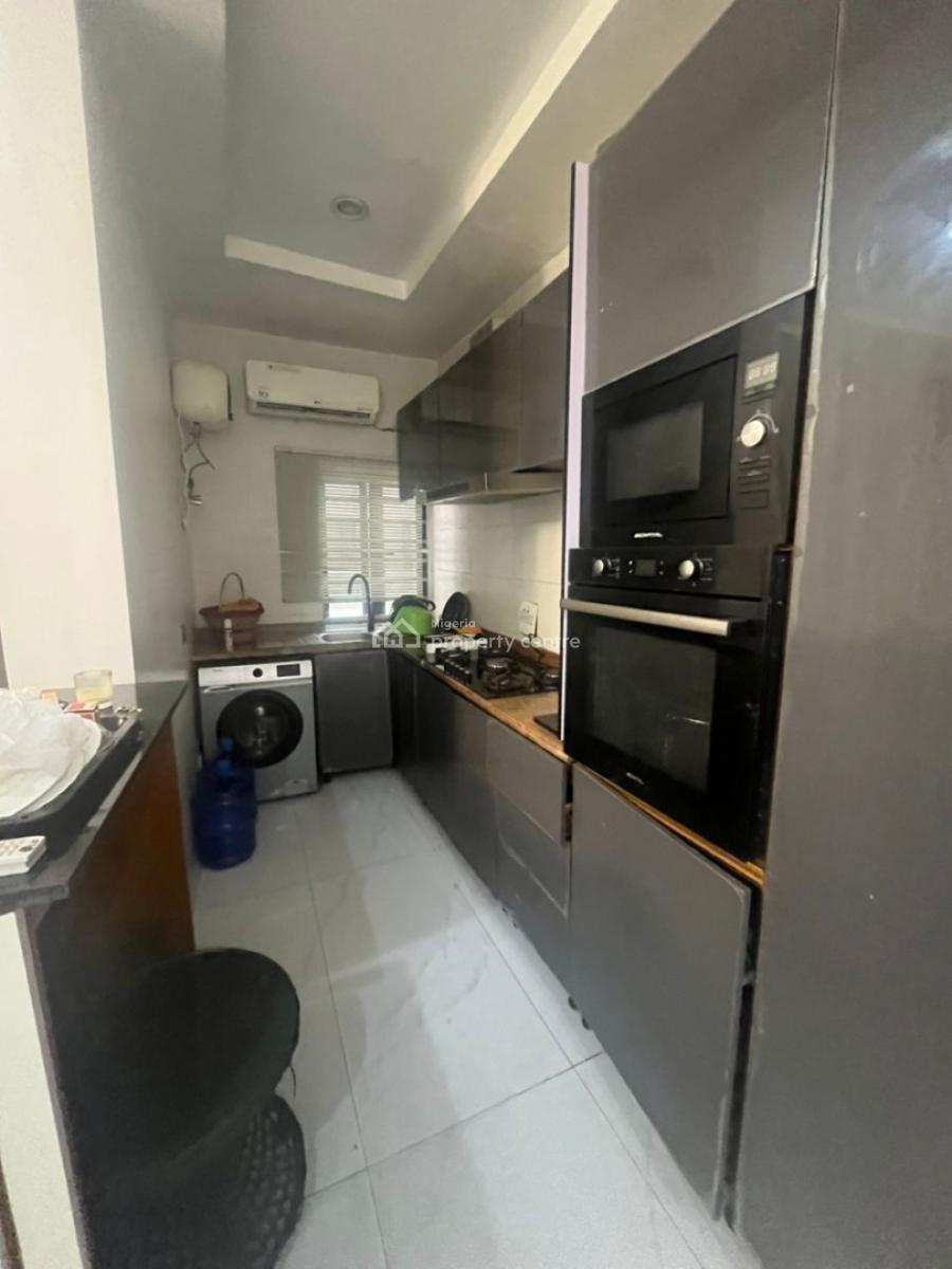 Furnished 2 Bedrooms with 24hrs Electricity at Ikate Lekki, Ikate Elegushi, Lekki, Lagos, Flat / Apartment for Rent