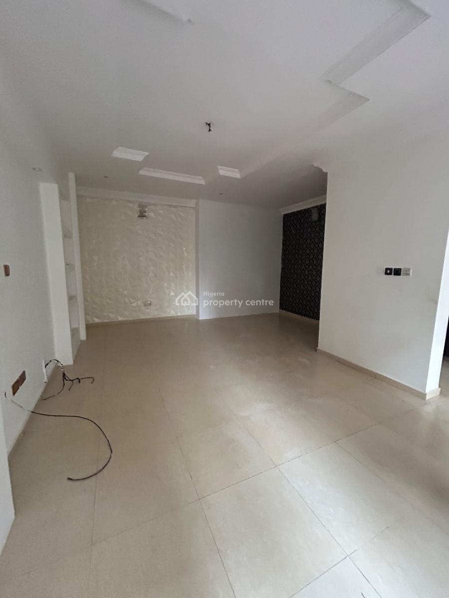 Well Maintained and Spacious Mini Flat in a Secured Estate, Ikota Villa, Ikota, Lekki, Lagos, Mini Flat (room and Parlour) for Rent