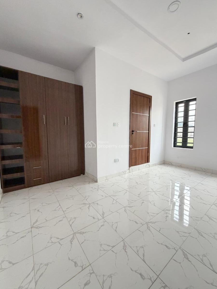 Luxury Three Bedroom Terrace with Excellent Finishing, Ikota Lekki Lagos, Lekki Phase 2, Lekki, Lagos, Terraced Duplex for Sale
