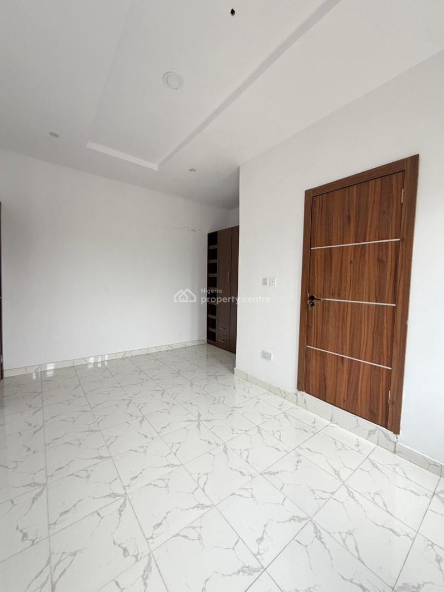 Luxury Three Bedroom Terrace with Excellent Finishing, Ikota Lekki Lagos, Lekki Phase 2, Lekki, Lagos, Terraced Duplex for Sale