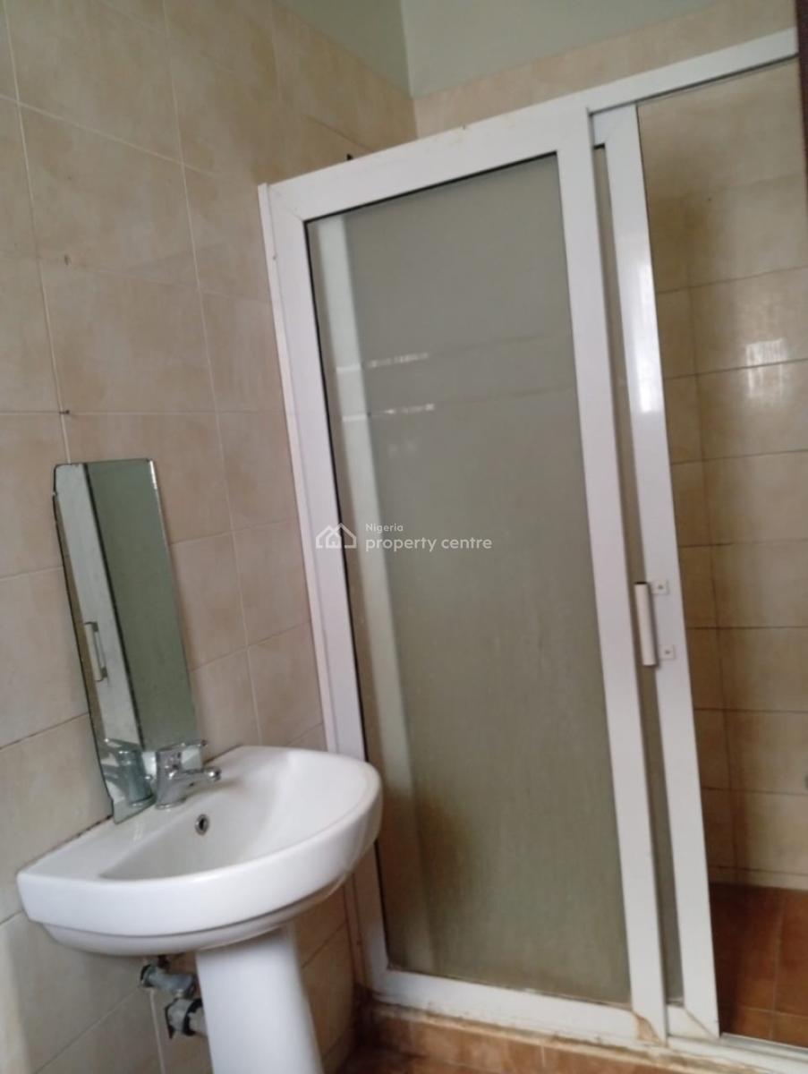 Self-serviced 2 Bedroom Flat, Off Rahmon Adeboyejo Street, Lekki Phase 1, Lekki, Lagos, Flat / Apartment for Rent