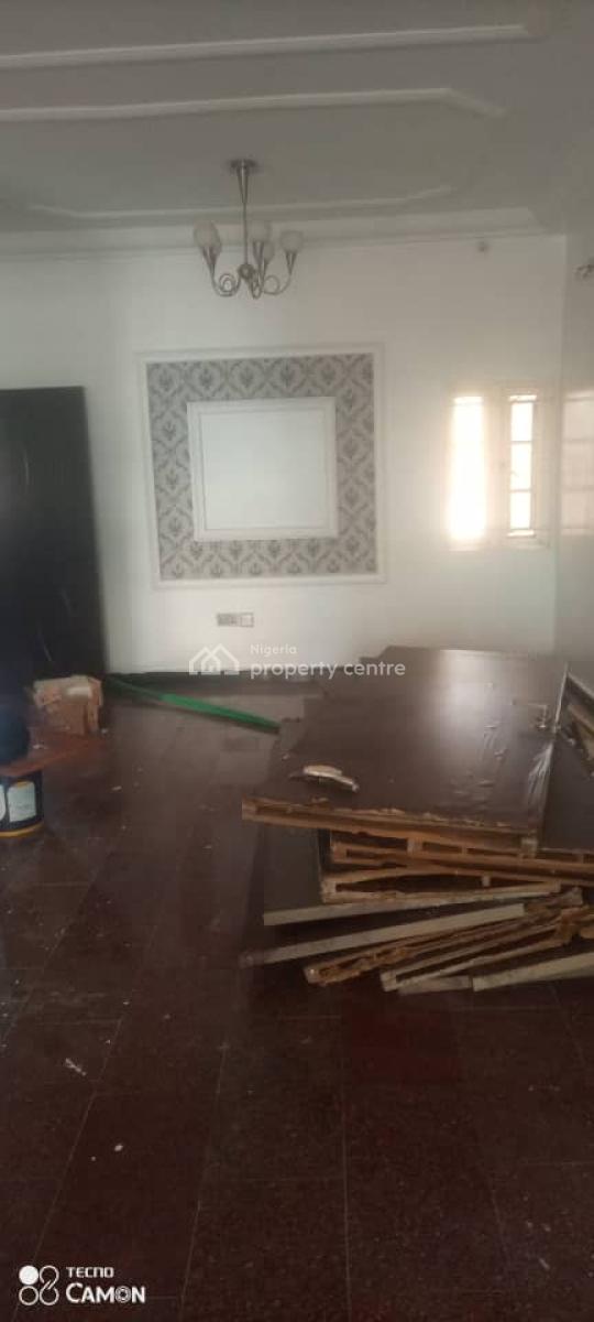 Newly Renovated 4 Bedrooms Terrace Duplex with Bq, Main, Wuye, Abuja, Terraced Duplex for Rent