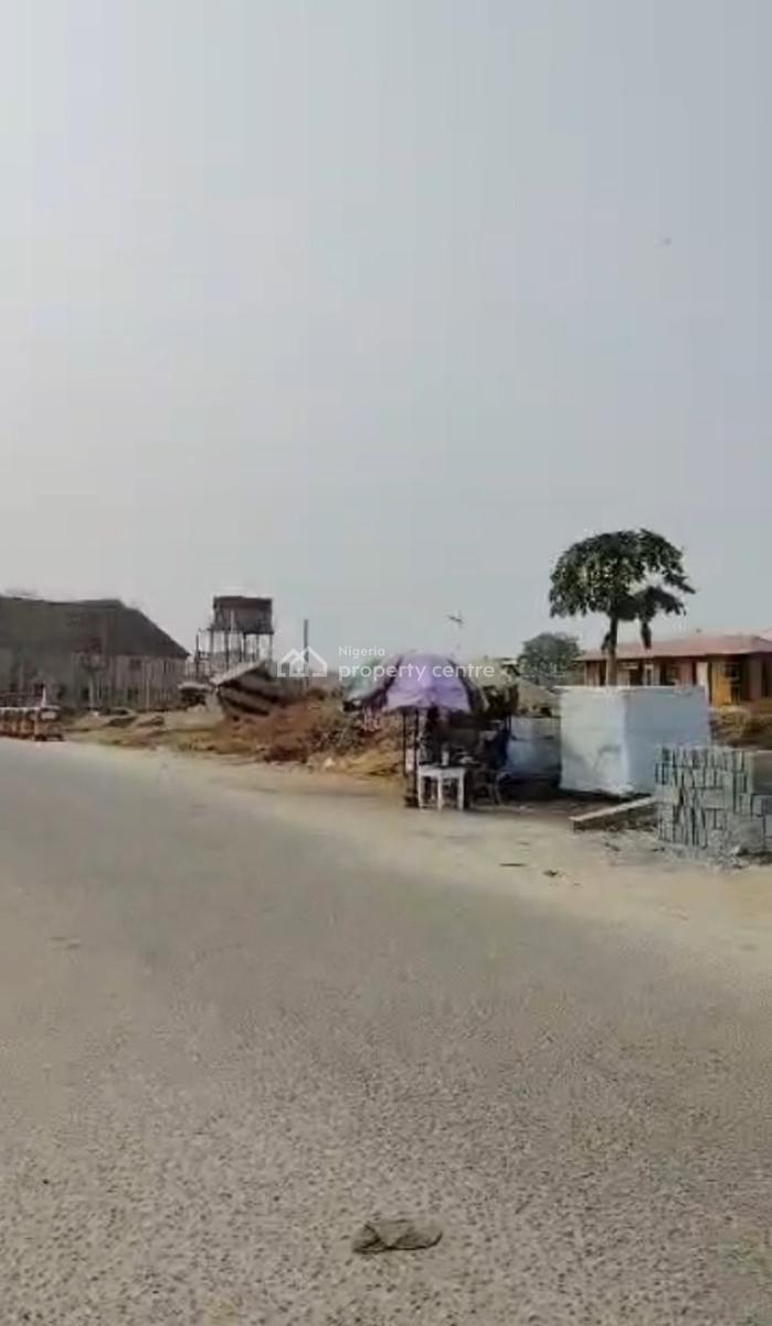 Distress.,mixed Use, Cofo, Off 1st Avenue, Gwarimpa Main,tarred Rd, Gwarinpa, Abuja, Residential Land for Sale