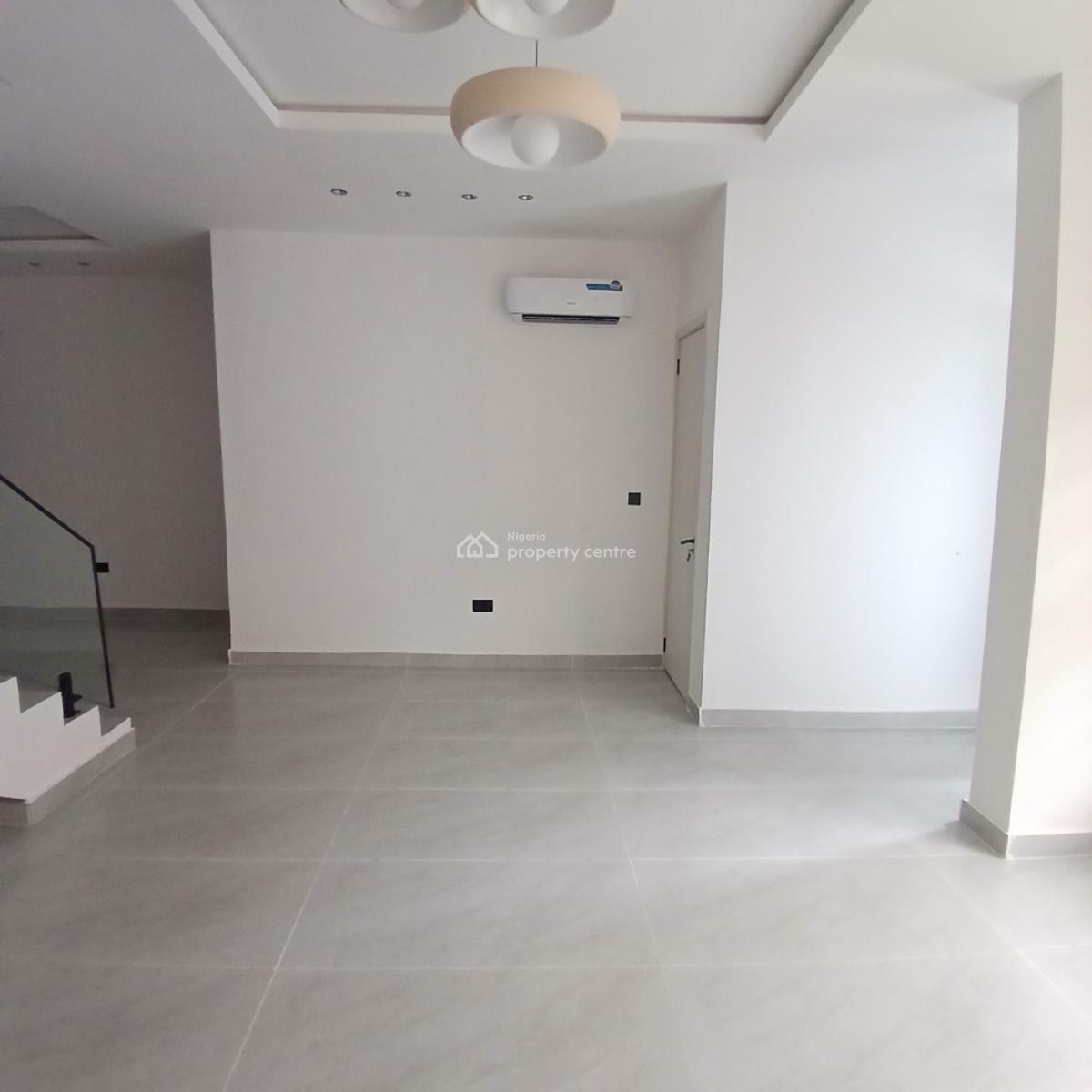 Newly Built 3 Bedroom Maisonette with Swimming Pool,excellent Finish, Lekki Phase 1, Lekki, Lagos, Flat / Apartment for Sale
