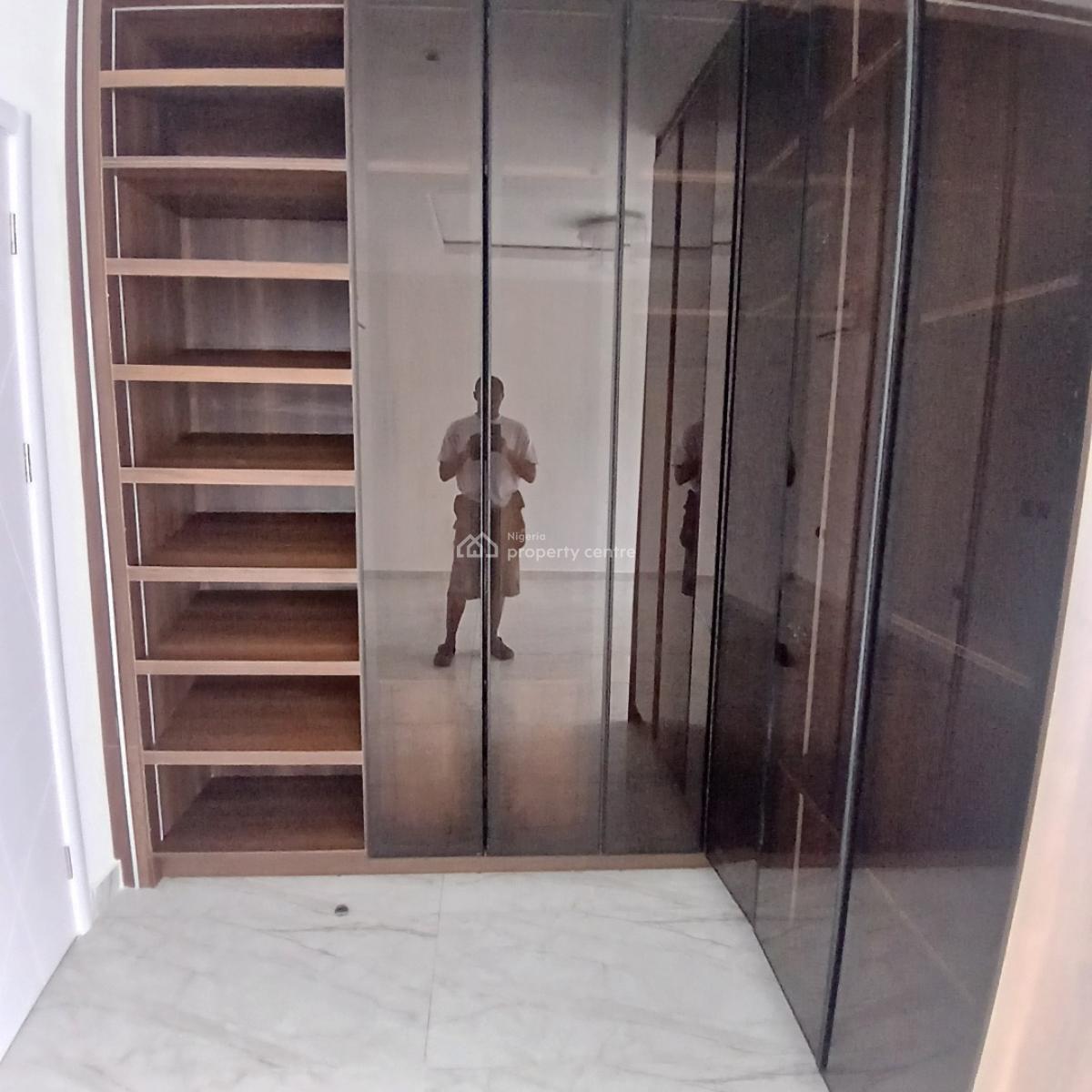 Newly Built 3 Bedroom Maisonette with Swimming Pool,excellent Finish, Lekki Phase 1, Lekki, Lagos, Flat / Apartment for Sale