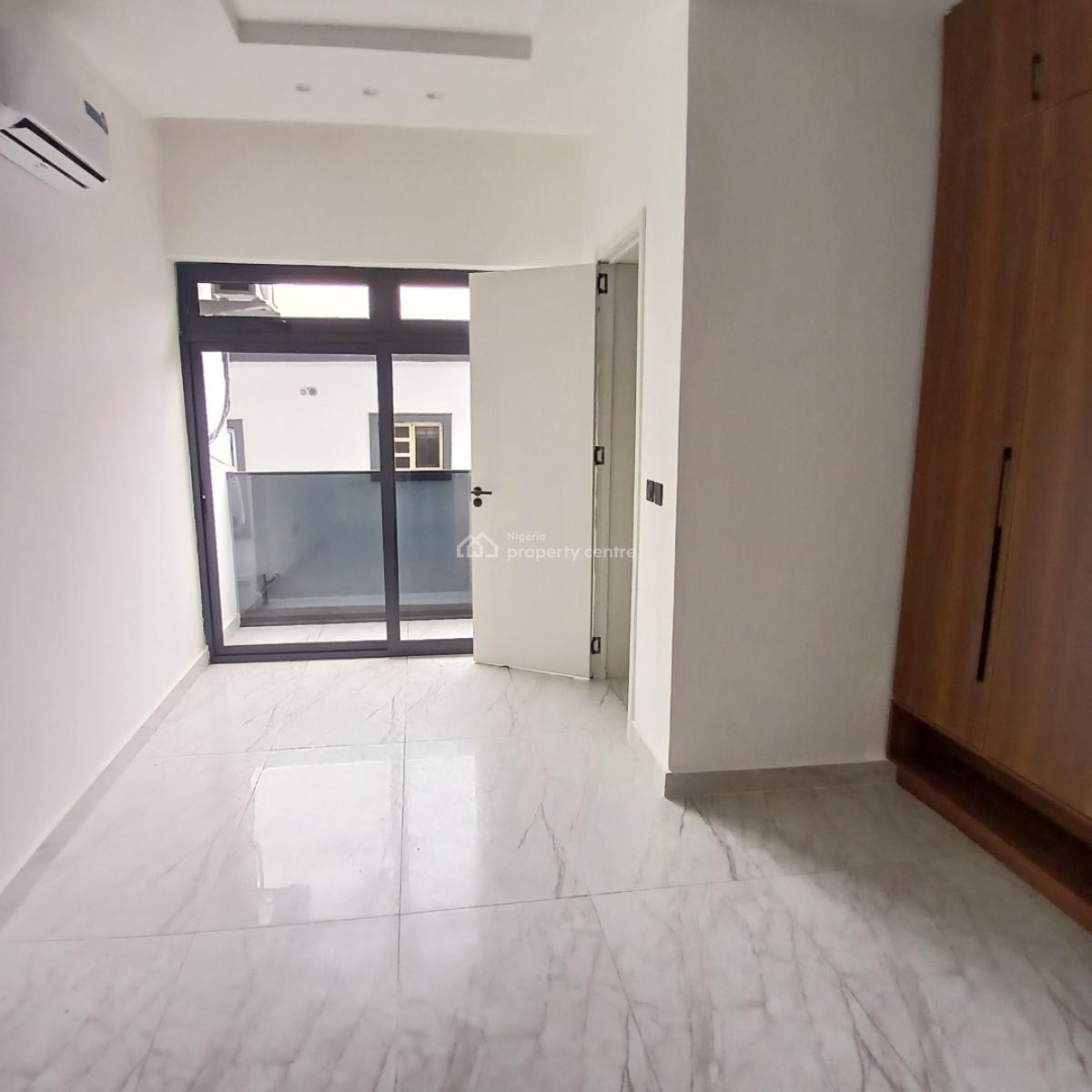 Newly Built 3 Bedroom Maisonette with Swimming Pool,excellent Finish, Lekki Phase 1, Lekki, Lagos, Flat / Apartment for Sale