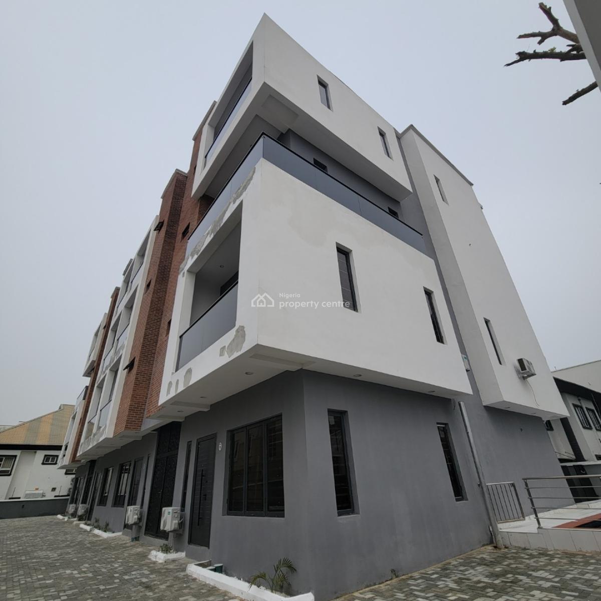 Magnificent 3 Bedroom Maisonette with a Pool,bq, Lekki Phase 1, Lekki, Lagos, House for Sale