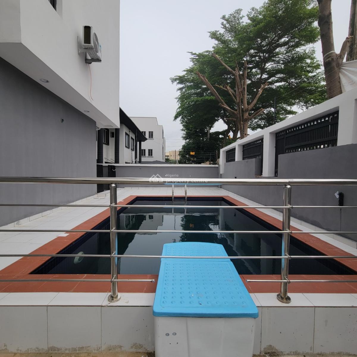 Magnificent 3 Bedroom Maisonette with a Pool,bq, Lekki Phase 1, Lekki, Lagos, House for Sale