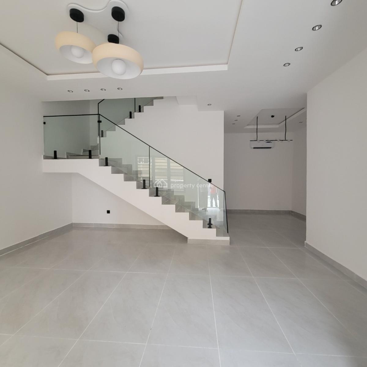 Magnificent 3 Bedroom Maisonette with a Pool,bq, Lekki Phase 1, Lekki, Lagos, House for Sale