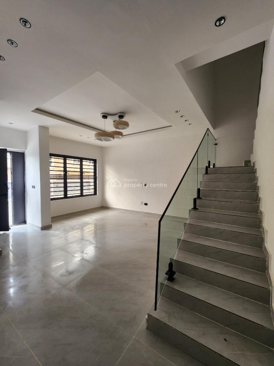 Luxury 3 Bedroom Maisonette + Bq, Swimming Pool in a Secured Estate, Lekki Phase 1, Lekki, Lagos, Flat / Apartment for Sale