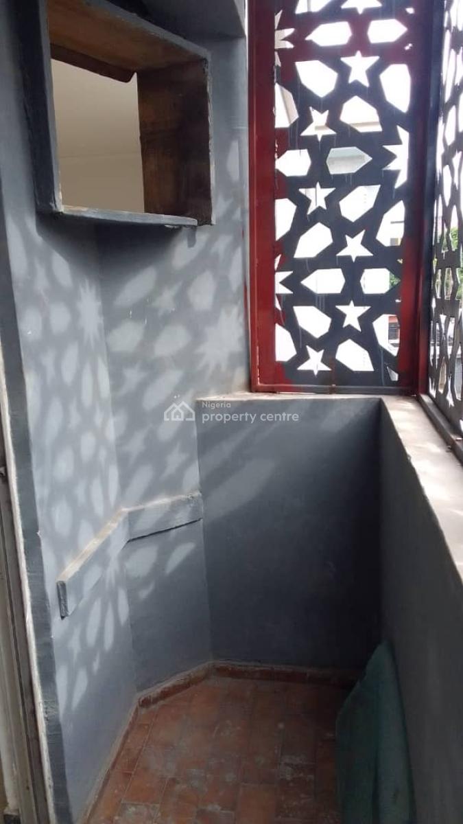 Serviced Spacious 2 Rooms Office Space Upstairs with Balcony, Ahmed Onibudo, Victoria Island (vi), Lagos, Office Space for Rent
