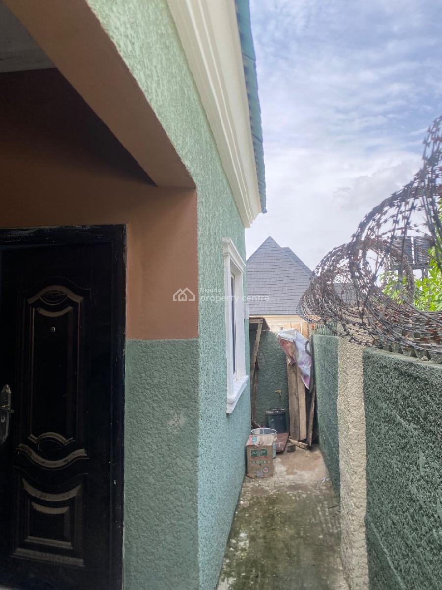 One Bedroom Miniflat Available in a Serene Estate, Nelox Estate  By Pyakassa Rd Along Redeem Estate/diamond Est, Pyakasa, Lugbe District, Abuja, Mini Flat (room and Parlour) for Rent