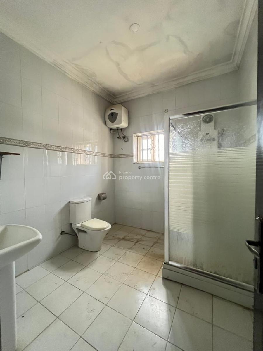 Luxury Spacious 3 Bedroom Duplex, Guzape District, Abuja, Terraced Duplex for Rent