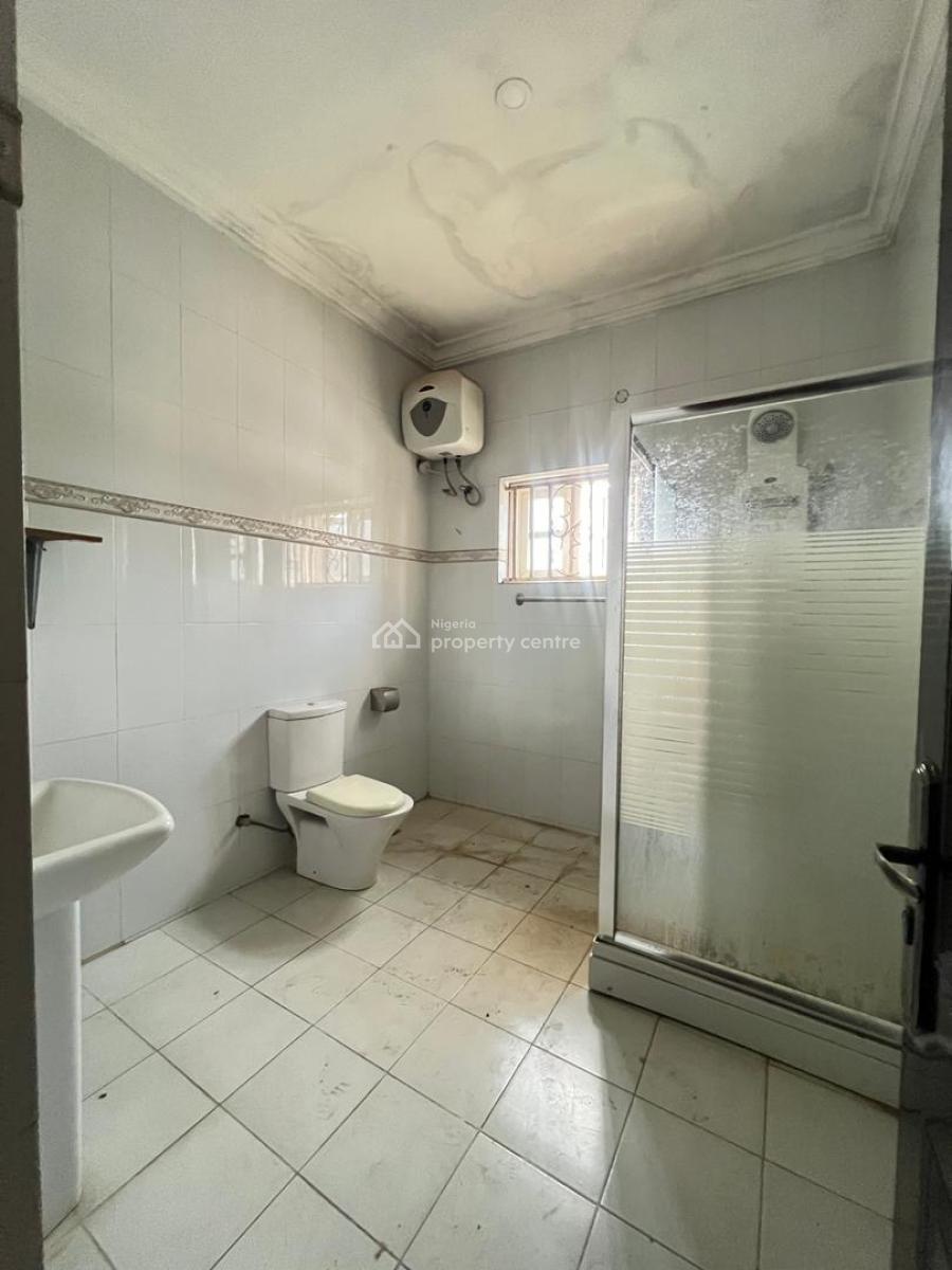Luxury Spacious 3 Bedroom Duplex, Guzape District, Abuja, Terraced Duplex for Rent
