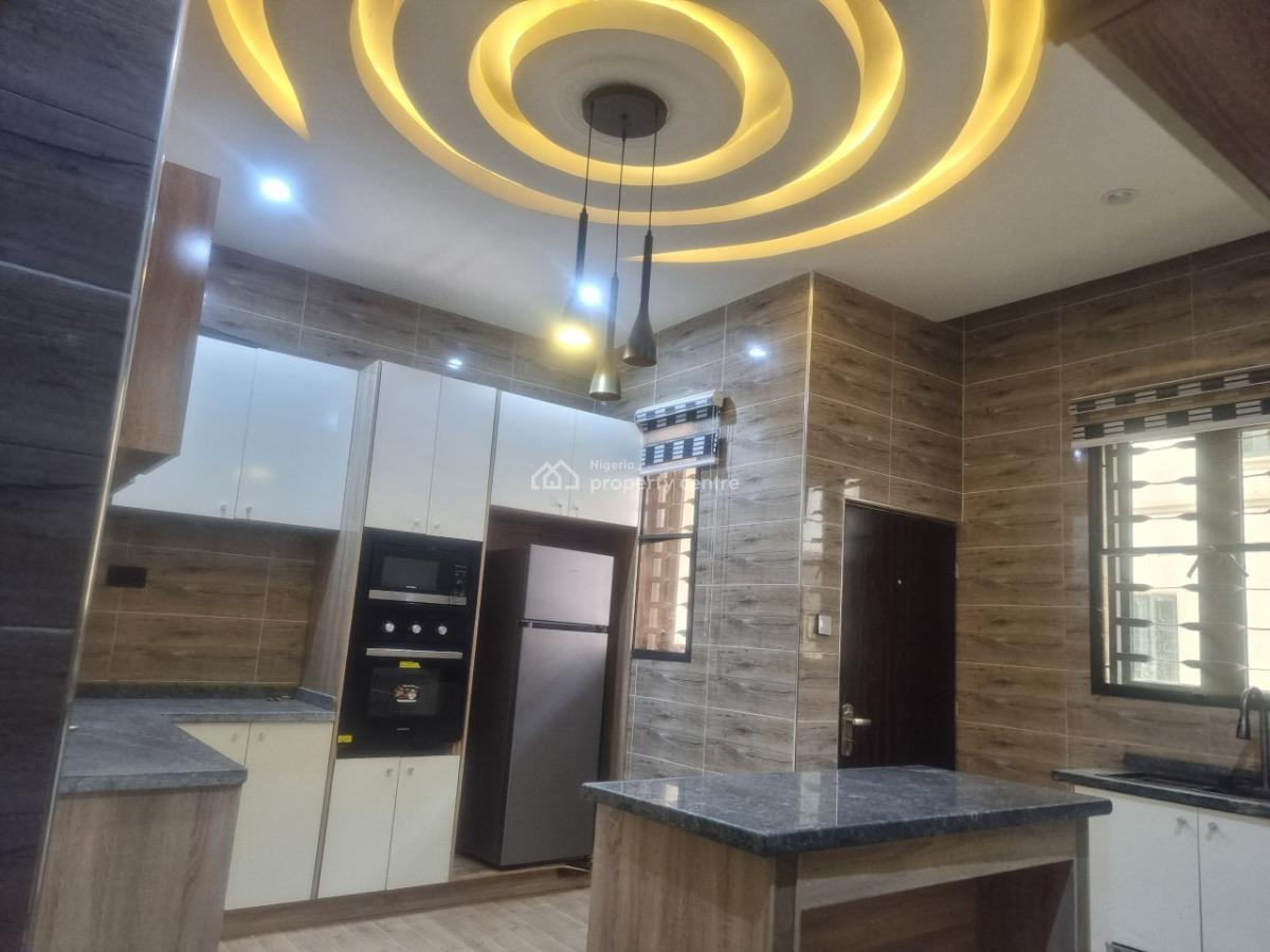 Luxury Well Furnished Two(2) Apartment, Nut Axis, Lugbe District Airport Road Abuja, Lugbe District, Abuja, Flat / Apartment for Rent