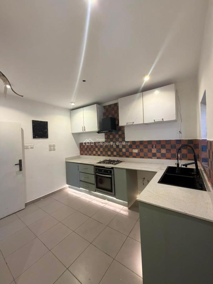 Spacious Fully Ensuited 2 Bedroom Apartment, Off Freedom Way, Ikate Elegushi, Lekki, Lagos, Flat / Apartment for Rent