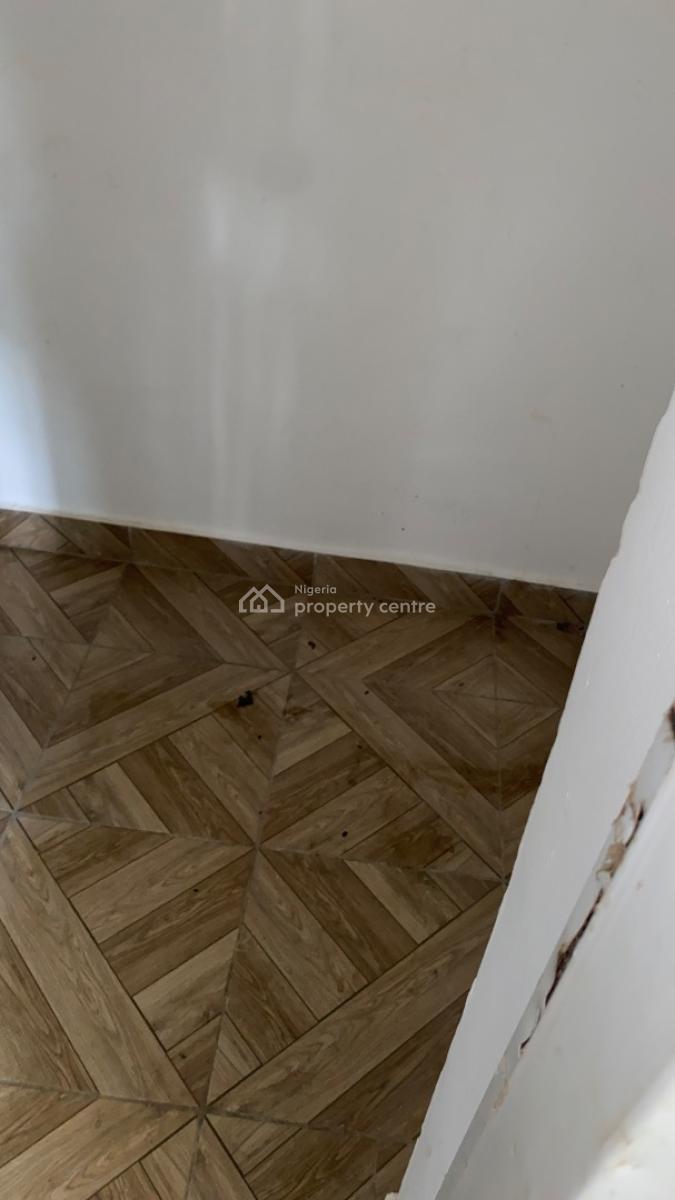 Spacious Three Bedrooms Flat, Mabushi, Abuja, Flat / Apartment for Rent