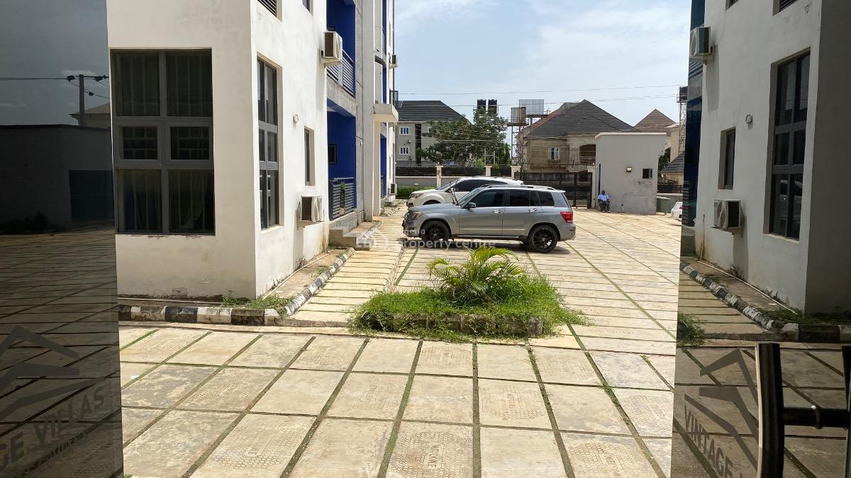 Spacious Three Bedrooms Flat, Mabushi, Abuja, Flat / Apartment for Rent